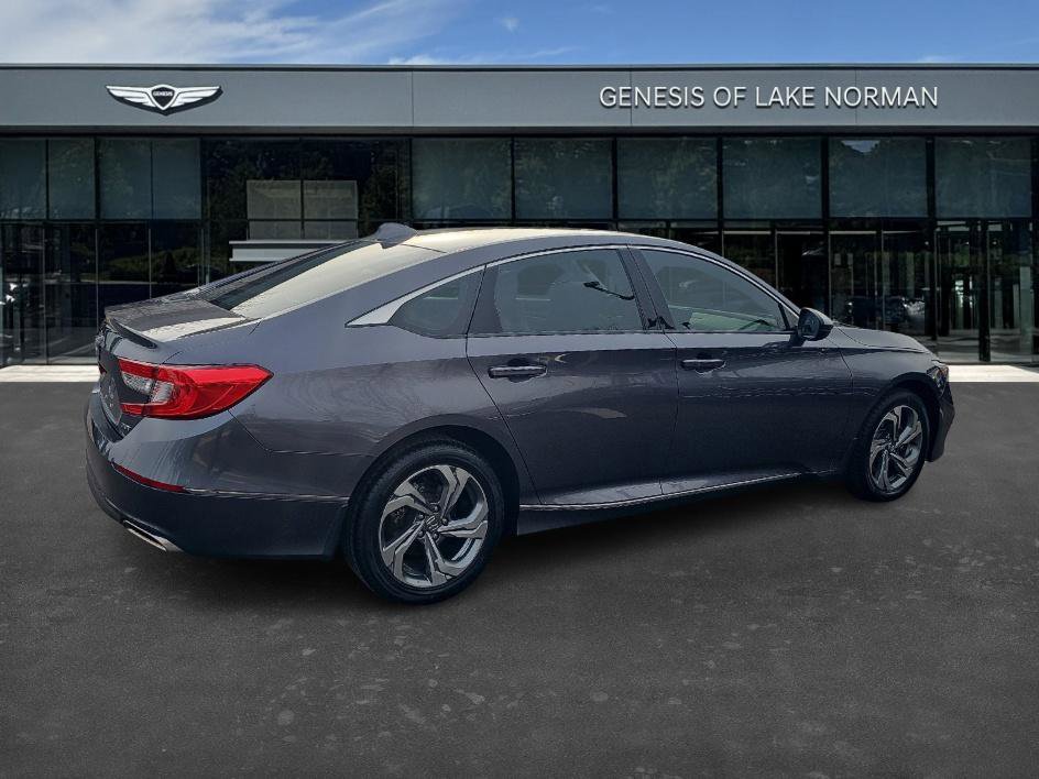 2018 Honda Accord EX-L 2.0T photo 4