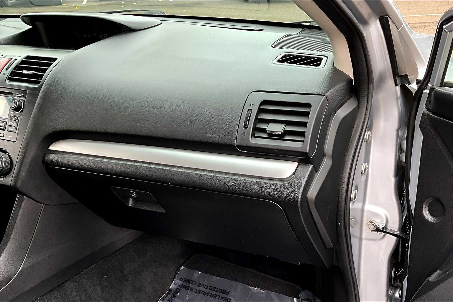 2012 Subaru Impreza 2.0i Sport Premium photo 18