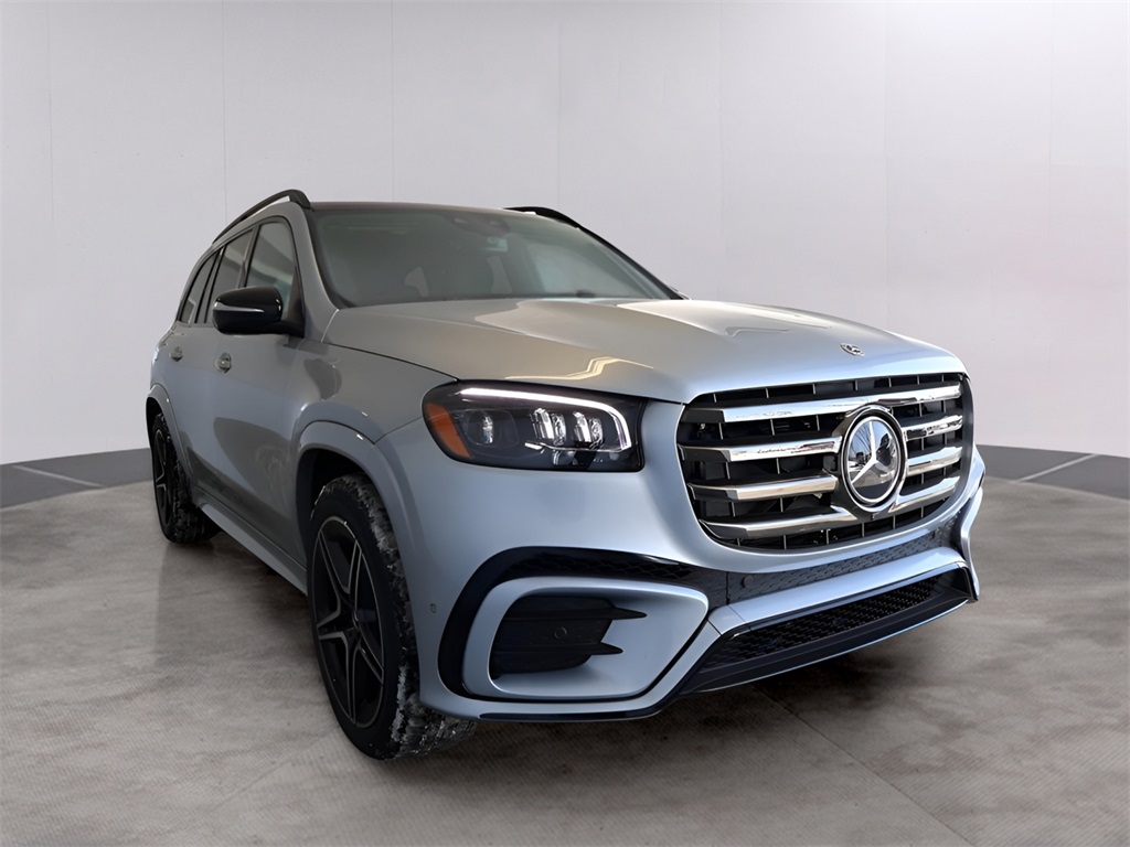 2025 Mercedes Benz GLS 450 4MATIC photo 3