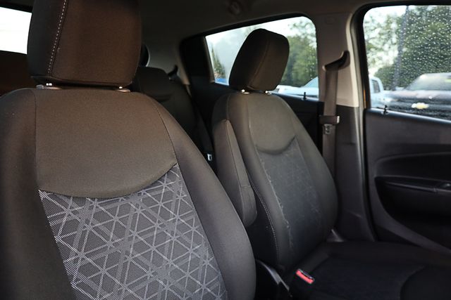 2021 Chevrolet Spark 1LT photo 34