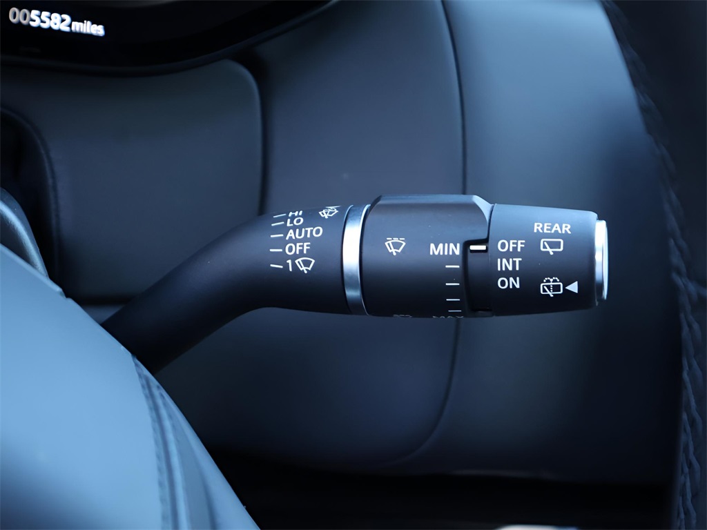2025 Land Rover Range Rover SE photo 27