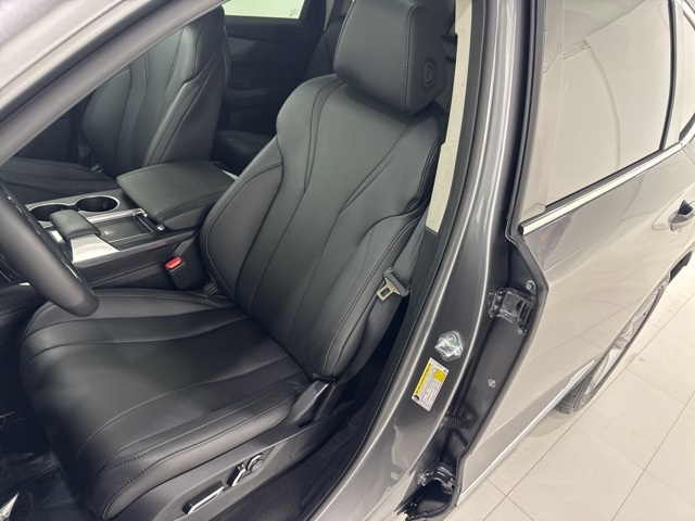 2023 Acura MDX SH-AWD photo 13