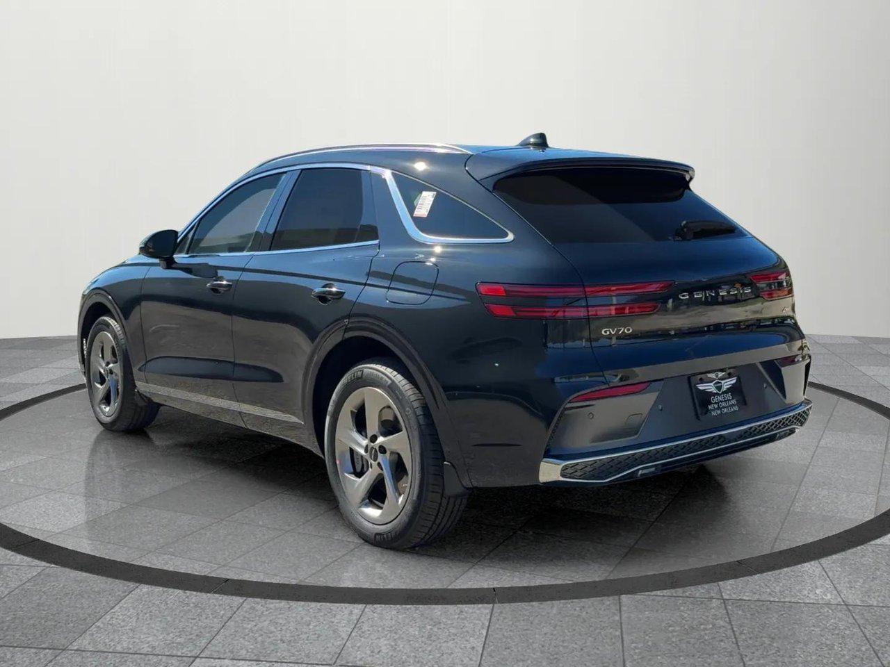 2026 Genesis GV70 2.5T Select photo 3