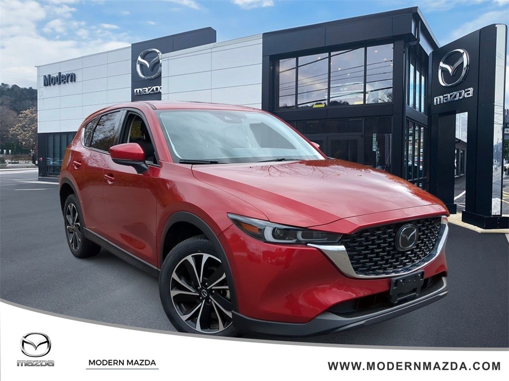 2023 Mazda CX-5 S Premium package