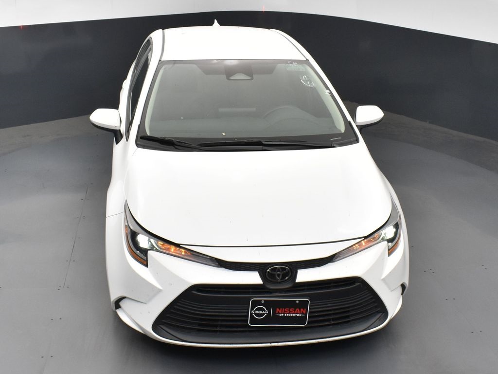 2024 Toyota Corolla LE photo 17