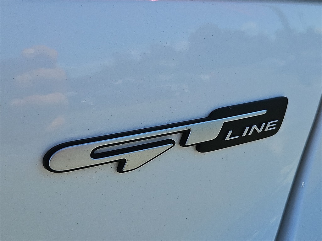 2023 Kia Forte GT-Line photo 29