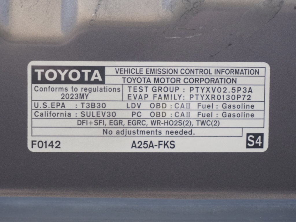 2023 Toyota Camry SE photo 25