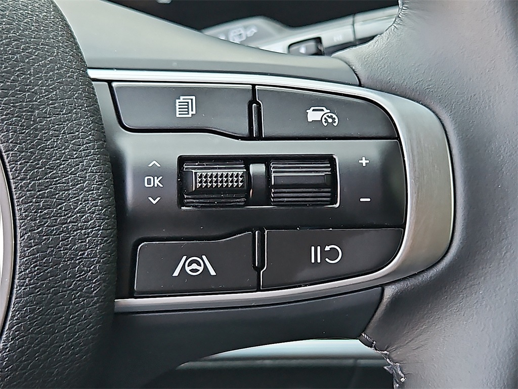 2025 Kia Sportage EX photo 23