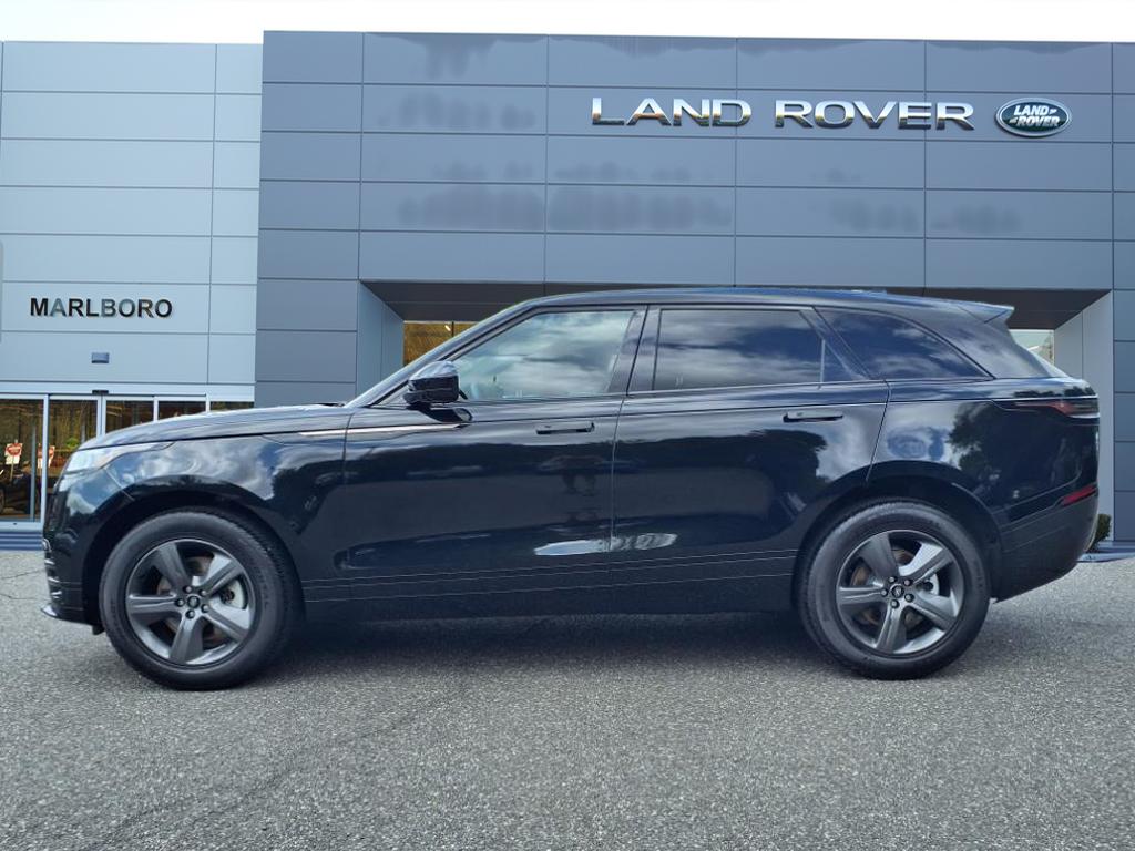 2025 Land Rover Range Rover Velar SE photo 6