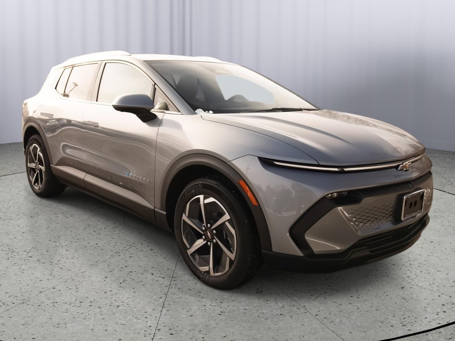 2026 Chevrolet Equinox EV 2LT's photo