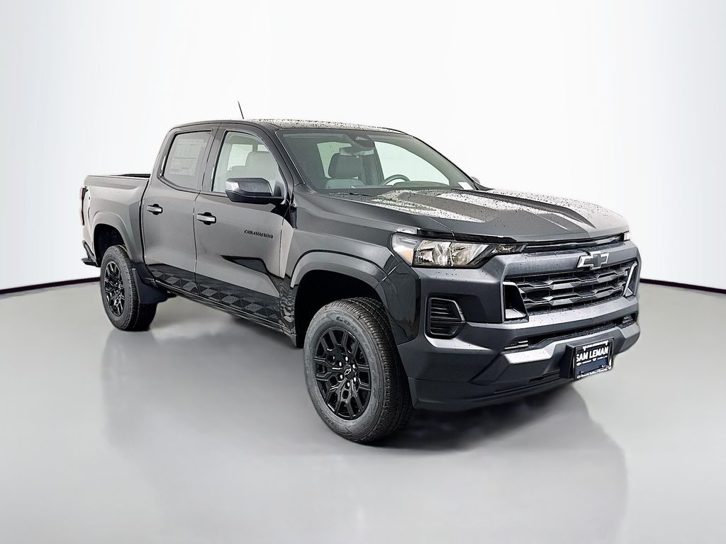 2026 Chevrolet Colorado Work Truck's photo