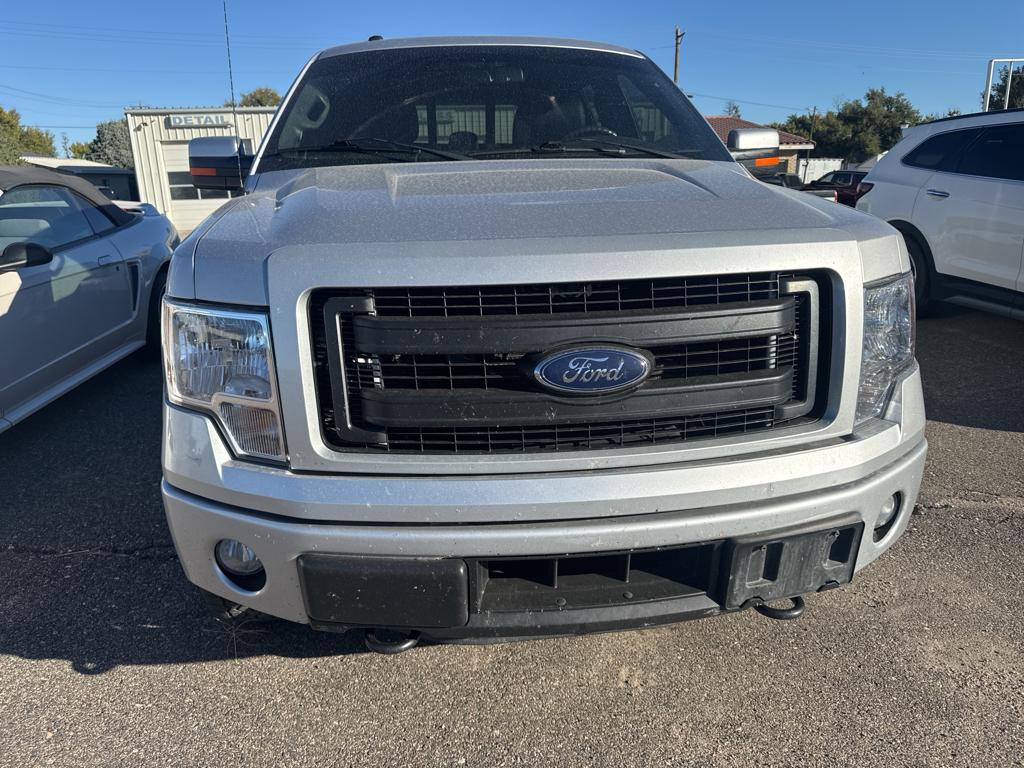 2014 Ford F-150 FX4 photo 2