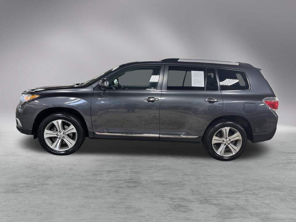 2011 Toyota Highlander Limited photo 2