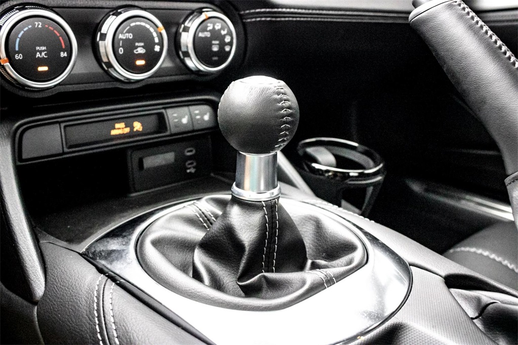 2025 Mazda MX-5 Miata Miata Grand Touring photo 23