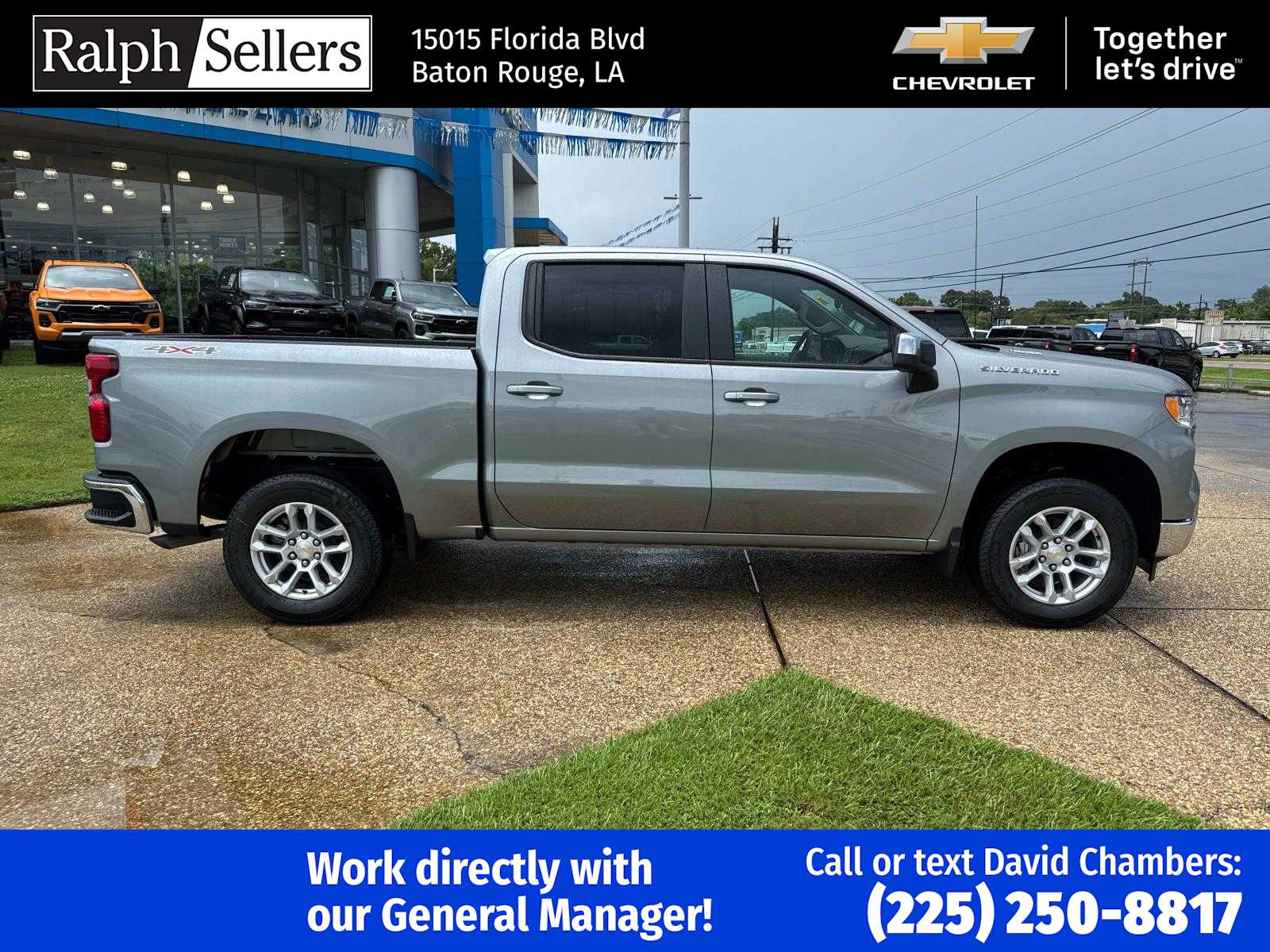 2025 Chevrolet Silverado 1500 LT photo 4