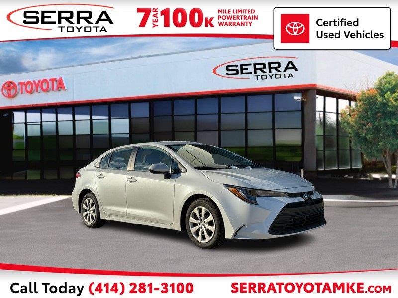 2025 Toyota Corolla LE's photo