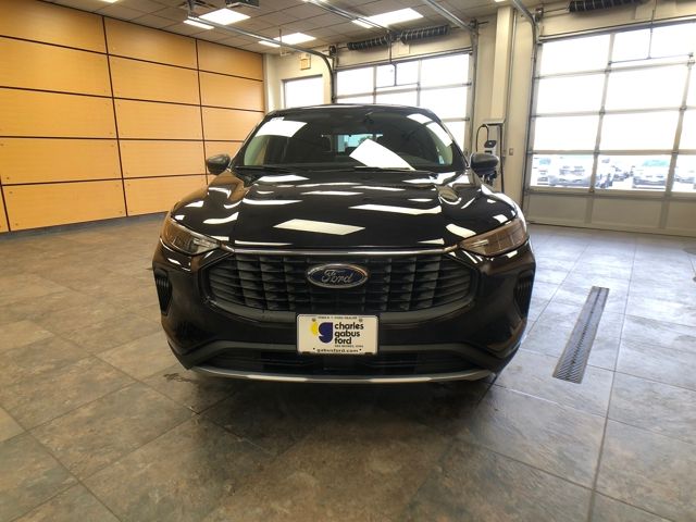 2026 Ford Escape Active photo 2