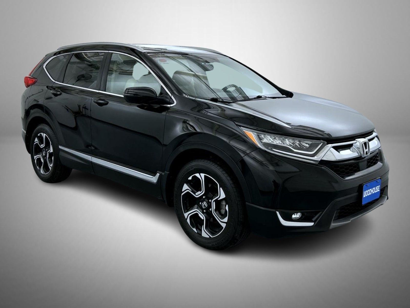 2018 Honda CR-V Touring photo 3