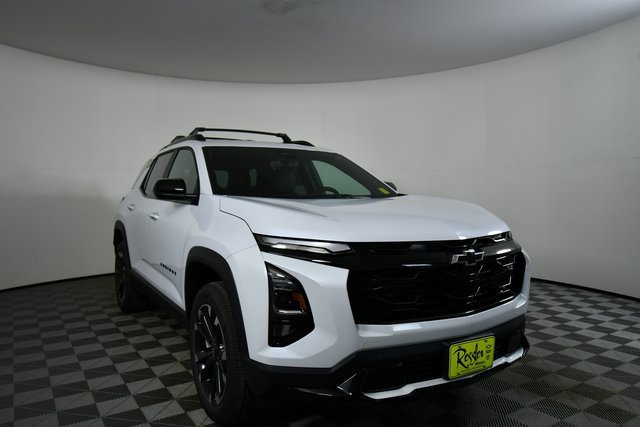 2026 Chevrolet Equinox RS photo 2