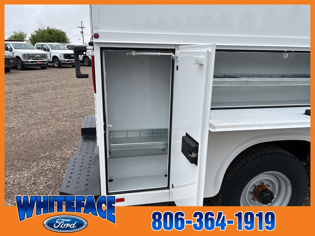 2025 Ford E-350 Base photo 35