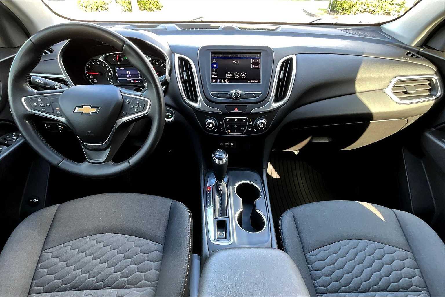 2020 Chevrolet Equinox LT photo 15