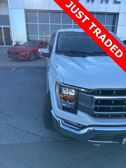 2023 Ford F-150 Lariat photo 2