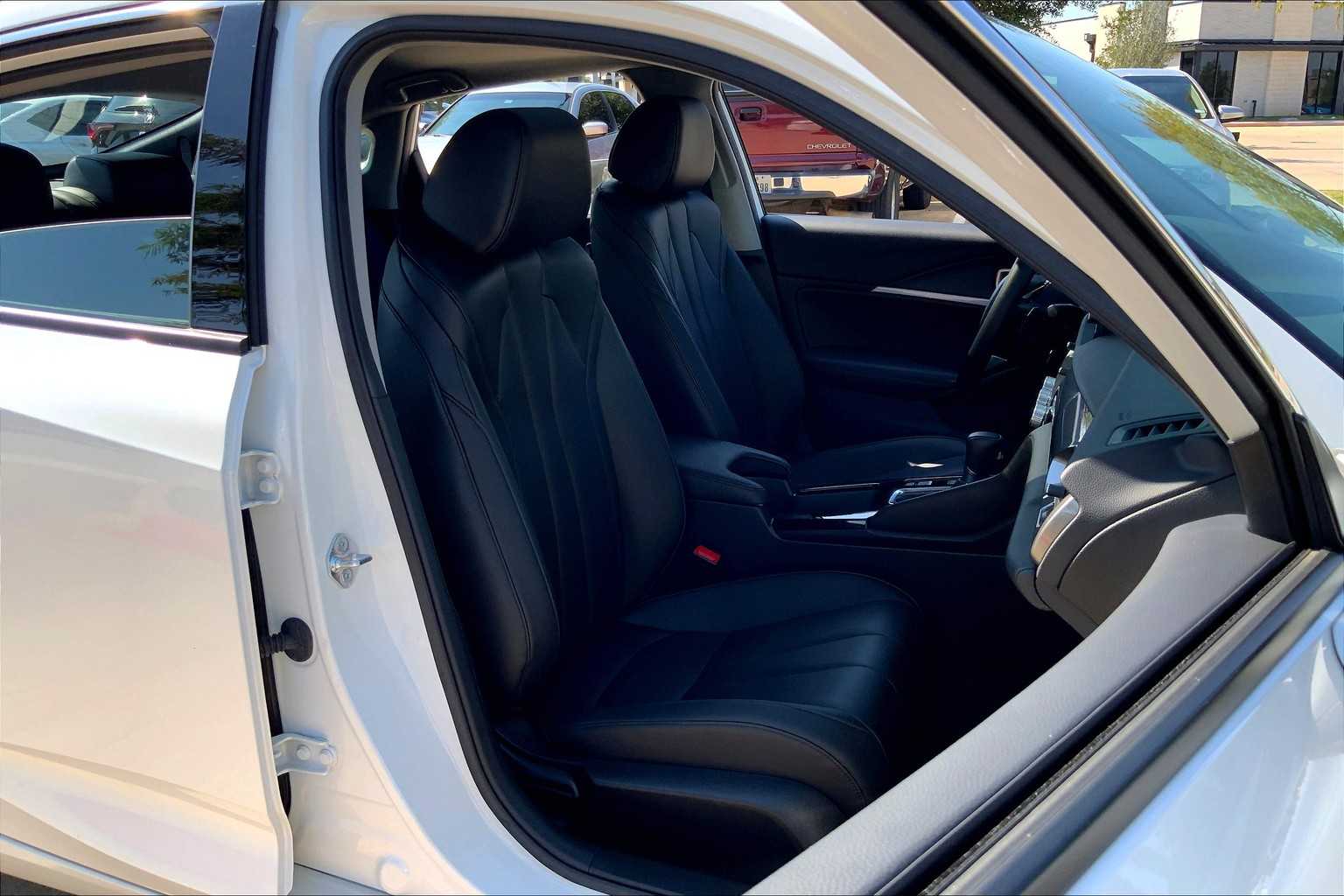 2025 Acura Integra Base photo 8
