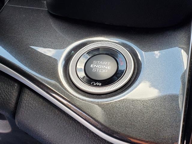 2022 Jeep Grand Cherokee Altitude photo 9