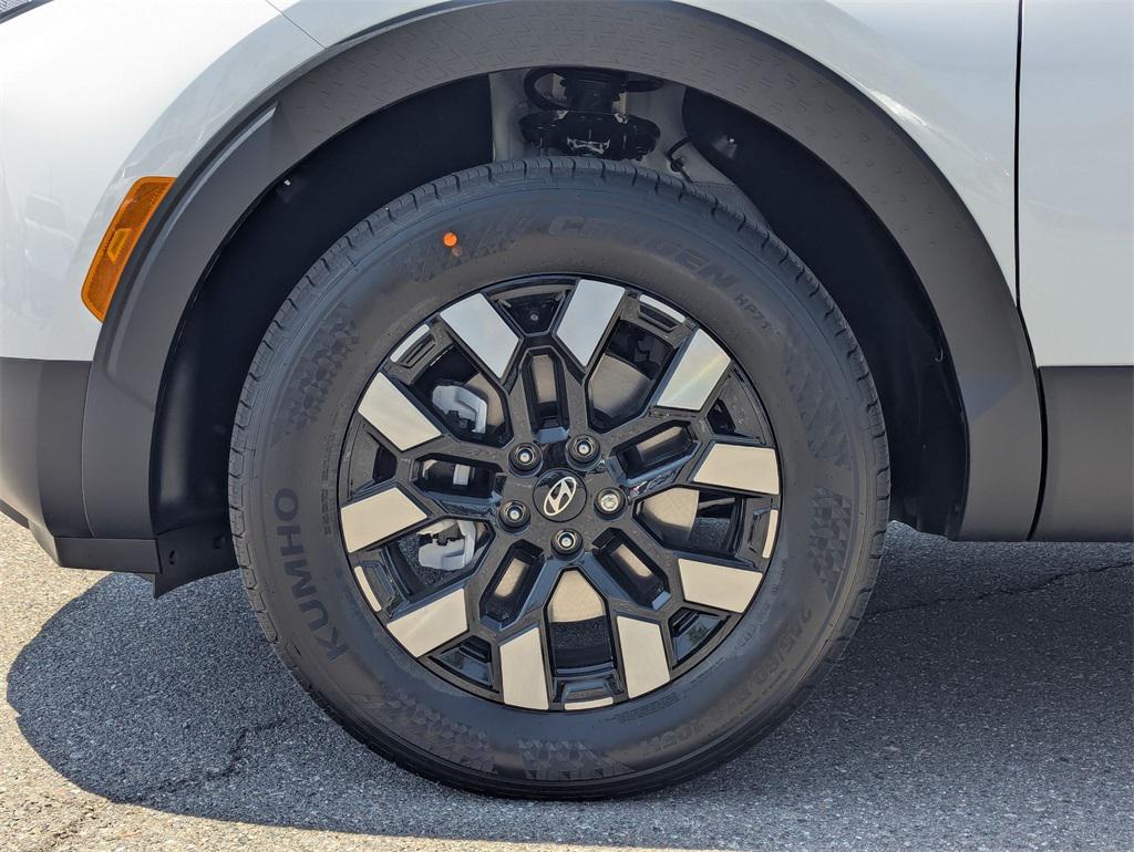 2025 Hyundai Santa Cruz SE photo 12