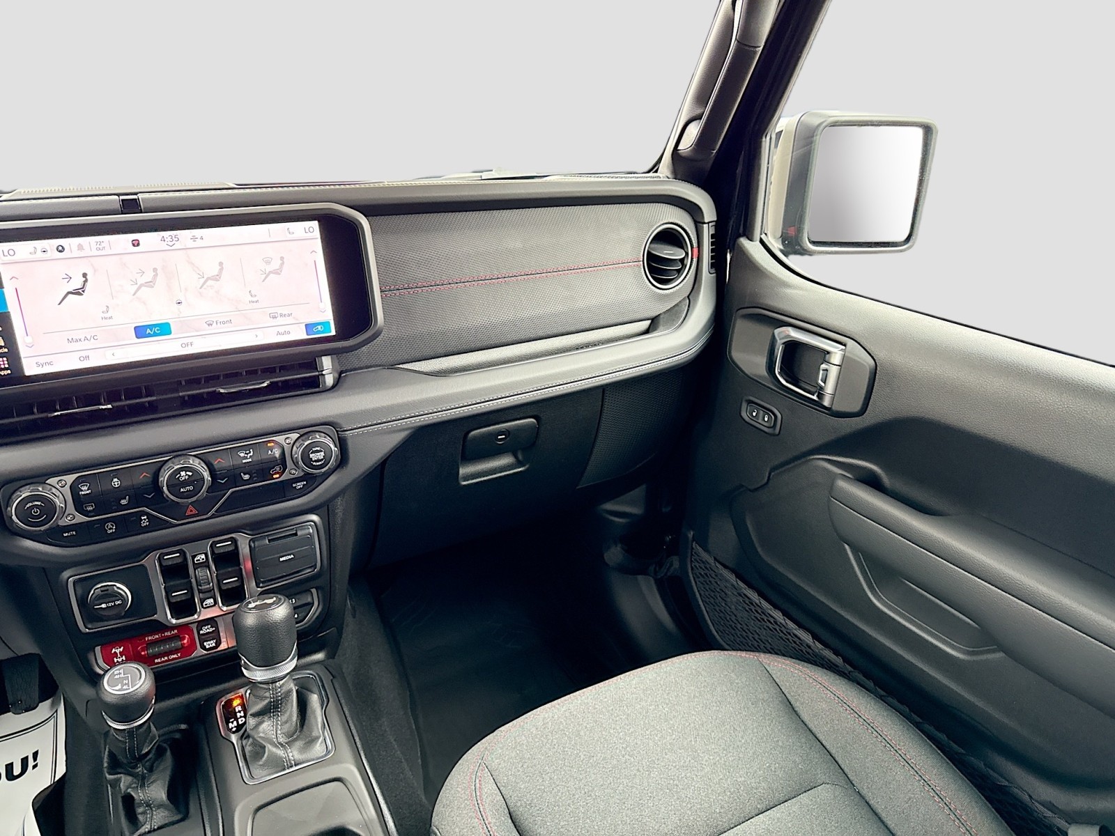2025 Jeep Wrangler Rubicon photo 21