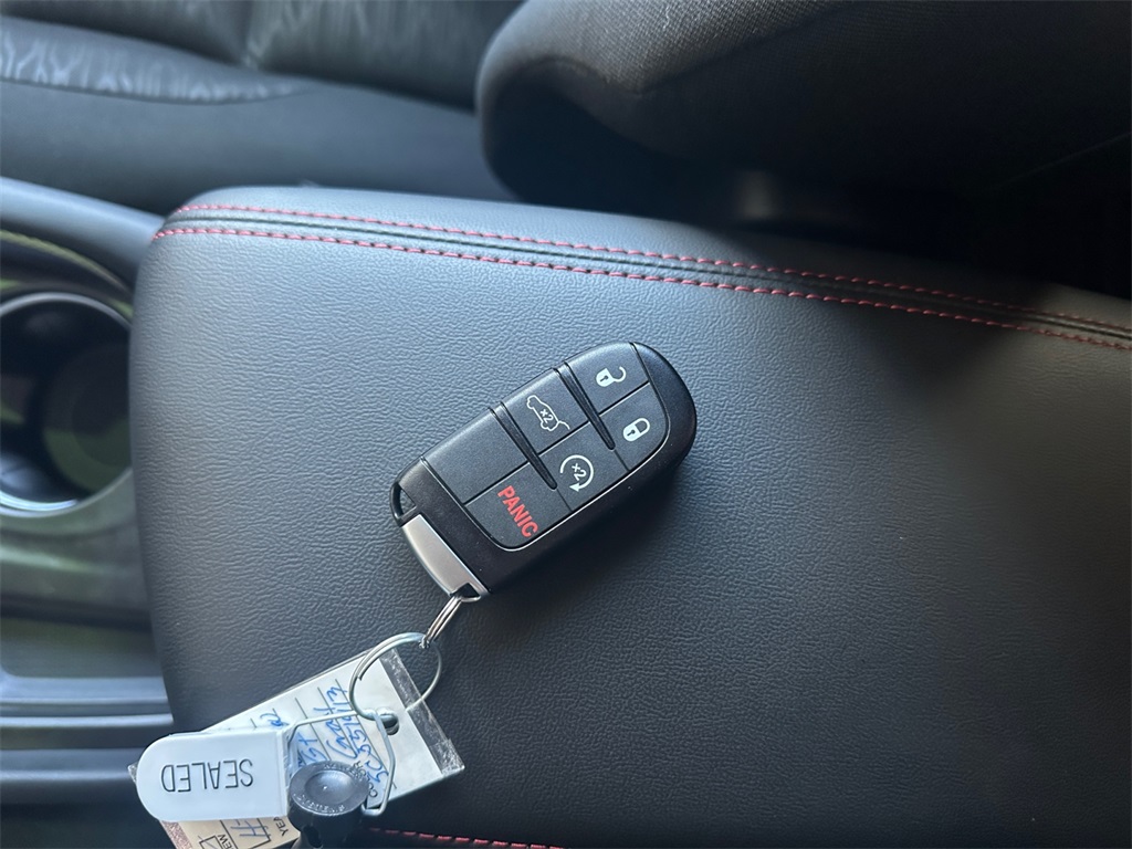 2025 Dodge Durango GT photo 32