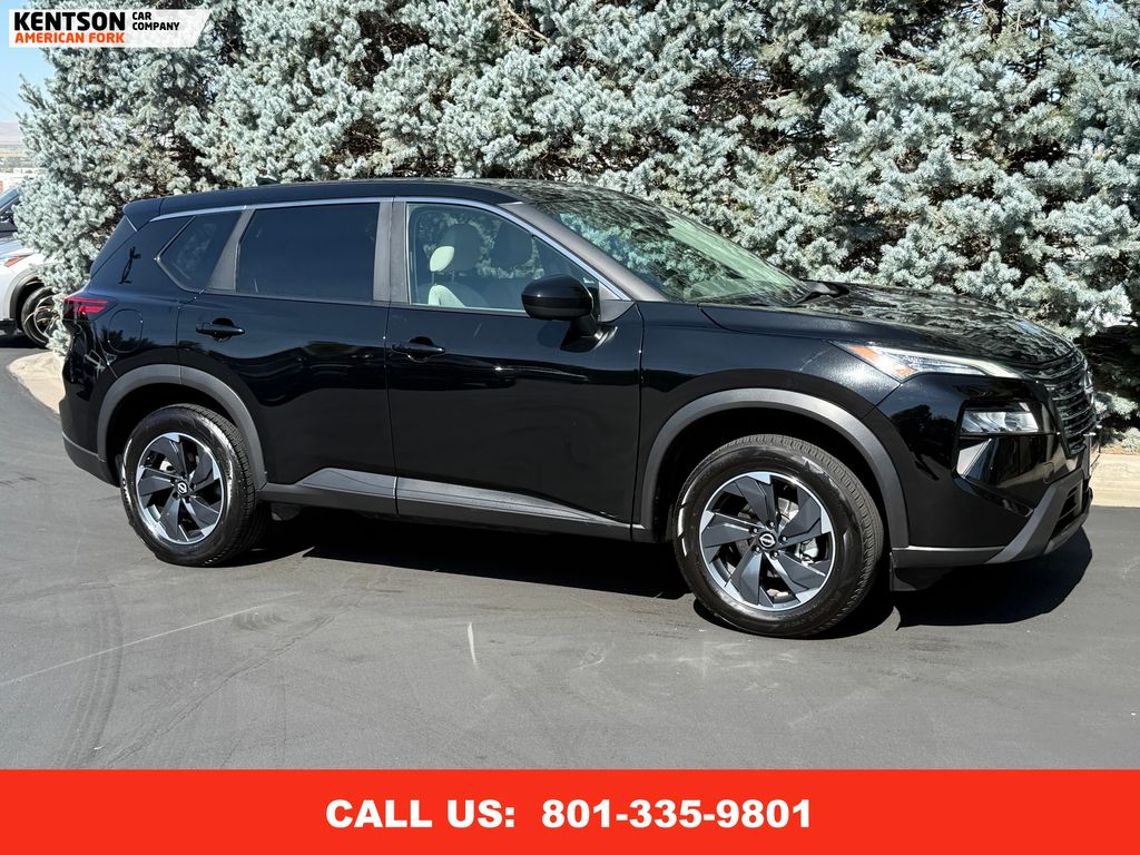 2024 Nissan Rogue SV photo 11