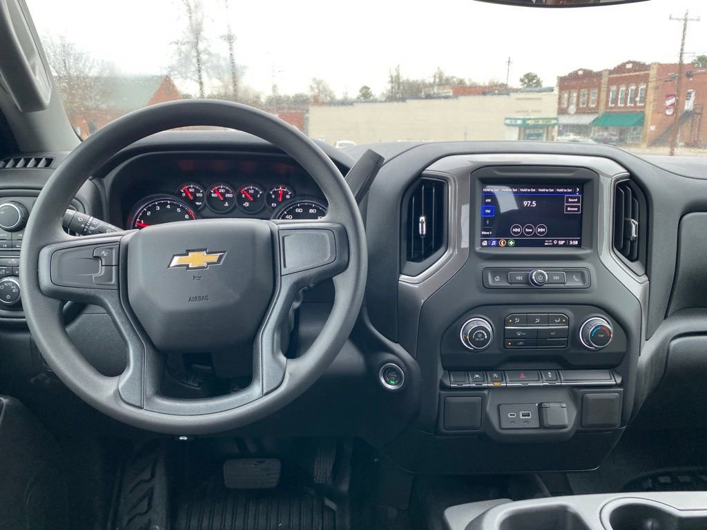 2024 Chevrolet Silverado 1500 photo 12
