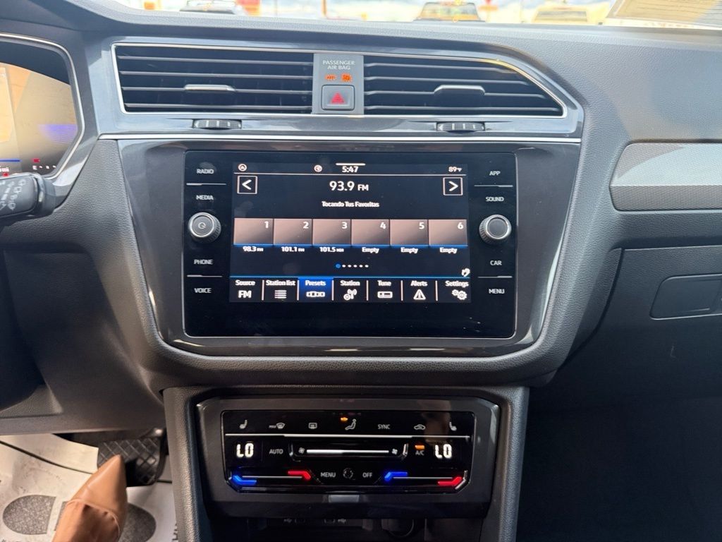 2024 Volkswagen Tiguan SE Wolfsburg Edition photo 12