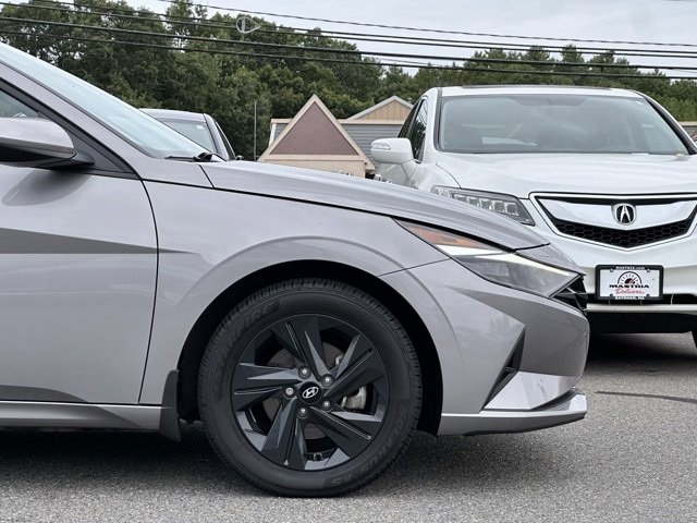 2023 Hyundai Elantra SEL photo 26