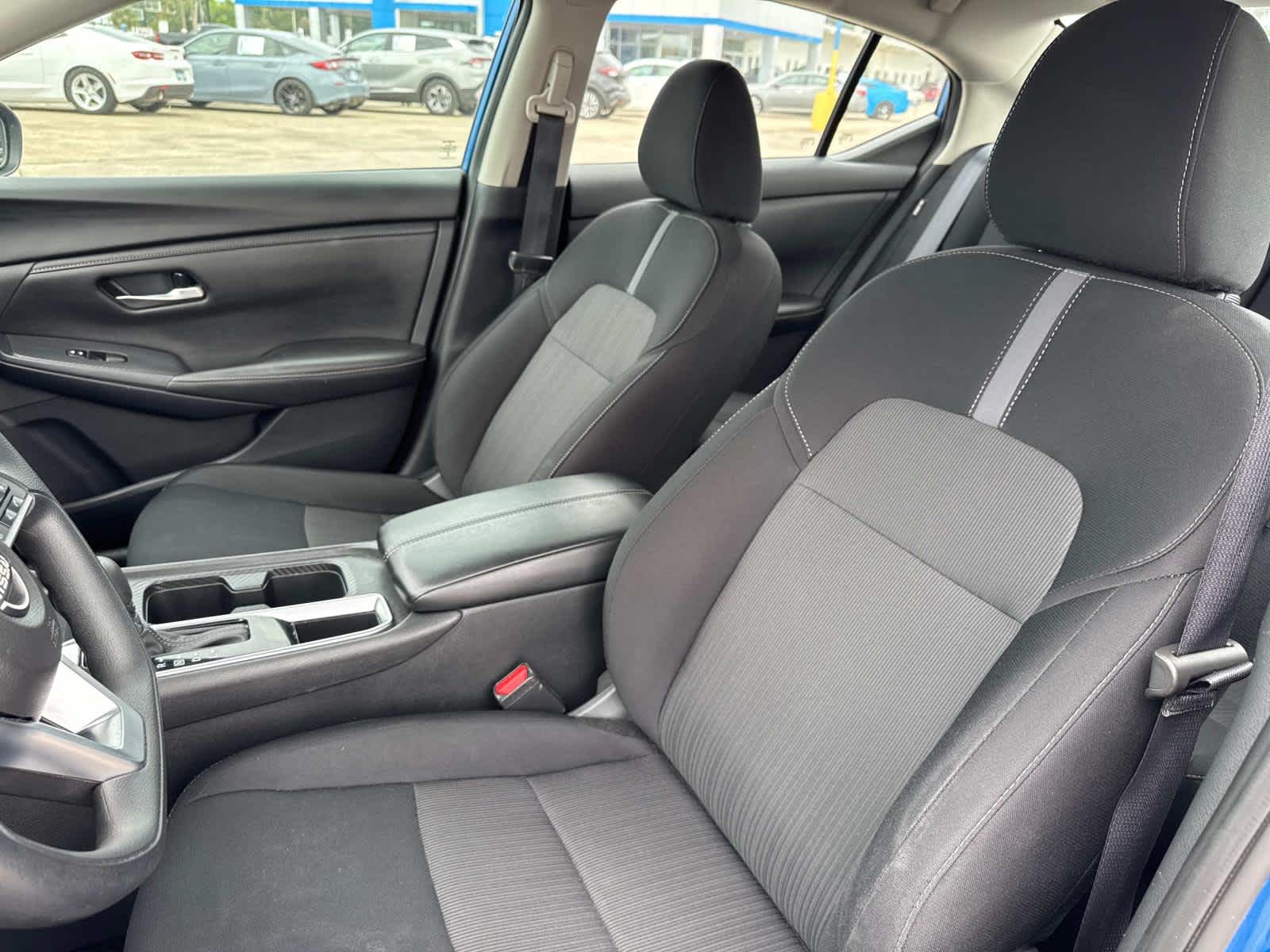 2024 Nissan Sentra SV photo 32