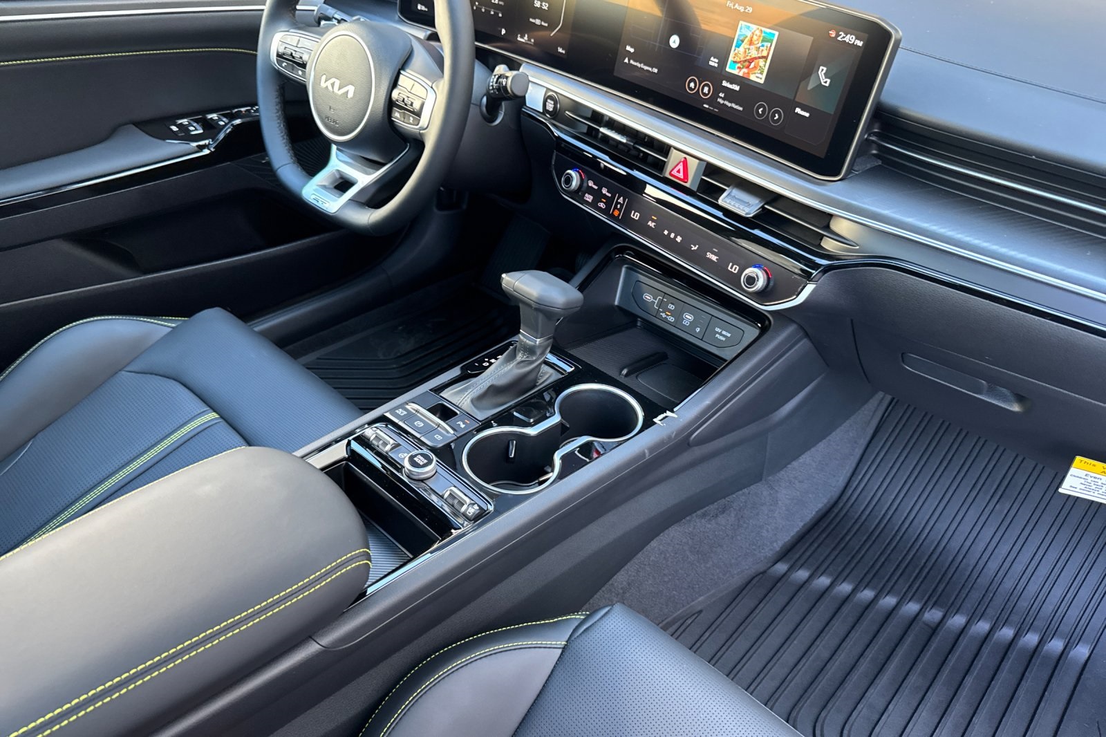 2026 Kia K5 GT photo 11
