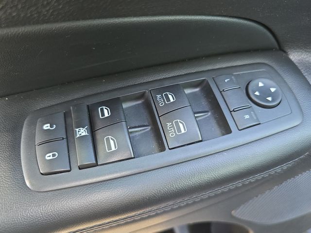 2020 Jeep Grand Cherokee Altitude photo 27