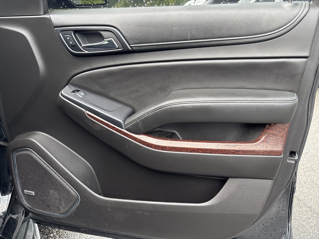 2017 Gmc Yukon SLE photo 17
