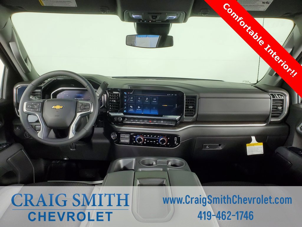 2026 Chevrolet Silverado 1500 LT photo 3