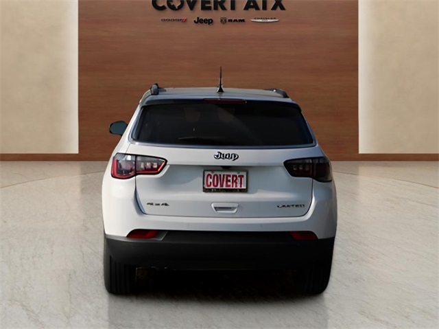 2026 Jeep Compass Limited photo 4