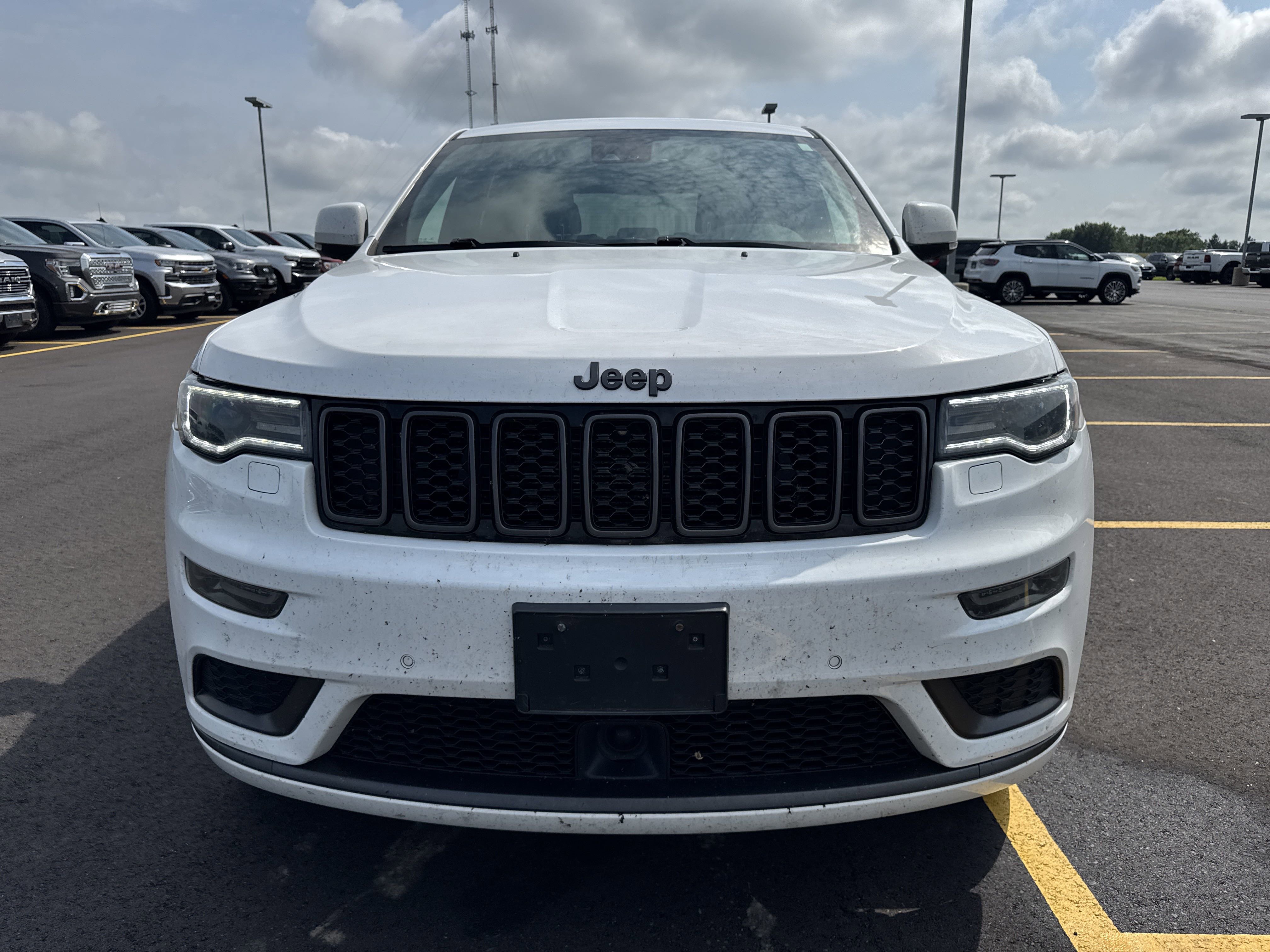 Used 2018 Jeep Grand Cherokee High Altitude with VIN 1C4RJFCG3JC256598 for sale in Burnsville, Minnesota