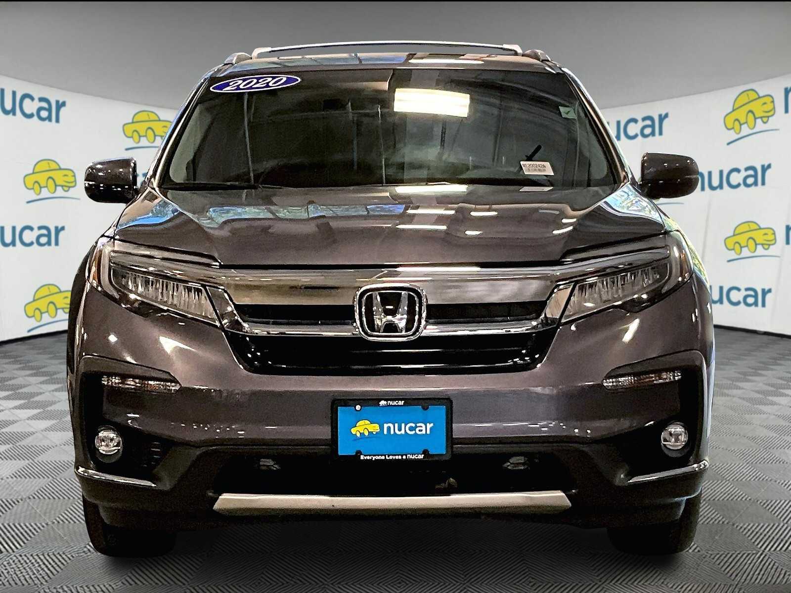 2020 Honda Pilot Touring photo 2