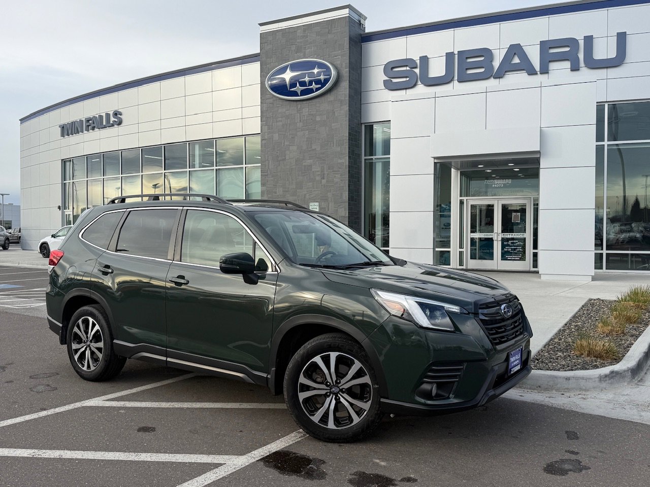 2022 Subaru Forester Limited's photo
