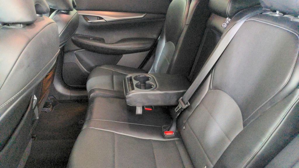 2023 Infiniti QX55 Luxe photo 24