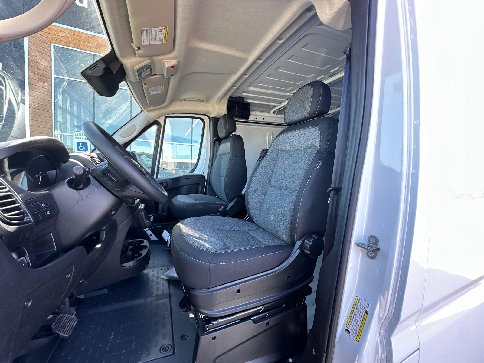 2026 Ram ProMaster 1500 photo 9