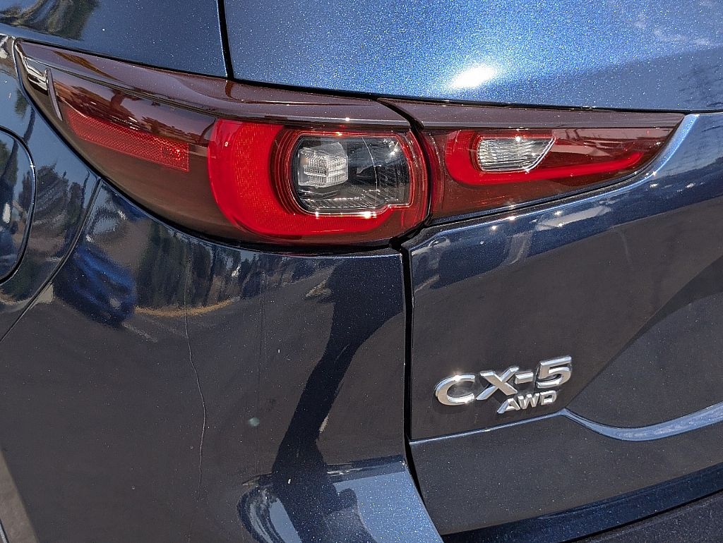 2023 Mazda CX-5 2.5 S Preferred photo 9