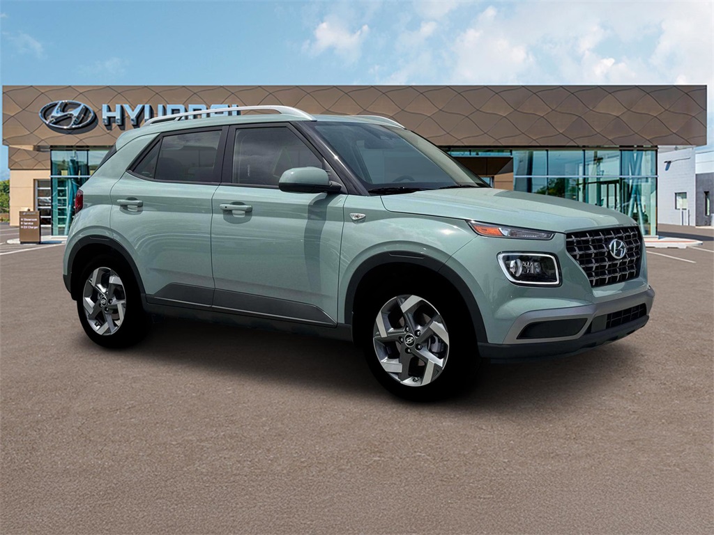 2025 Hyundai Venue Limited photo 10
