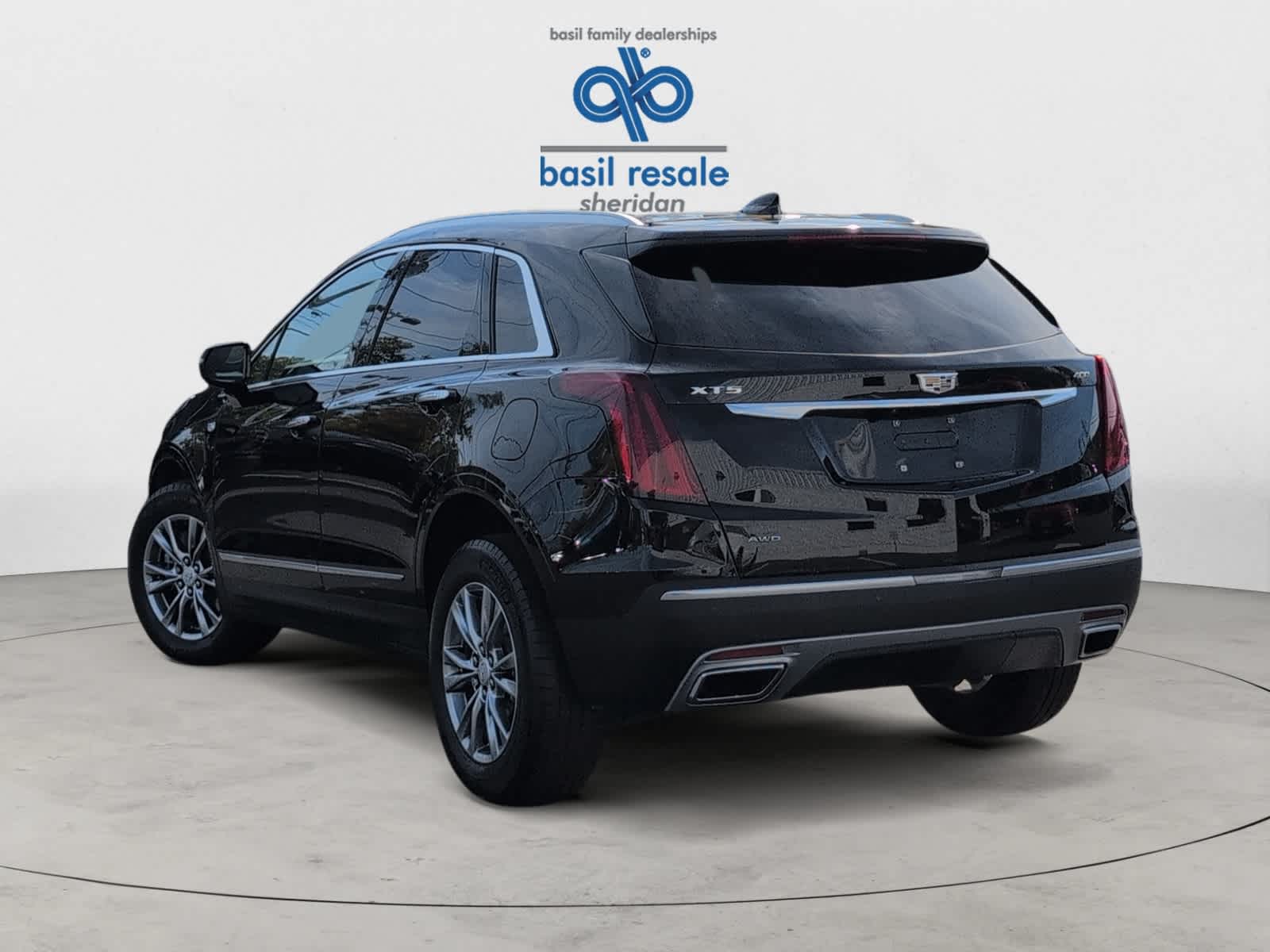 2022 Cadillac XT5 Premium Luxury photo 3