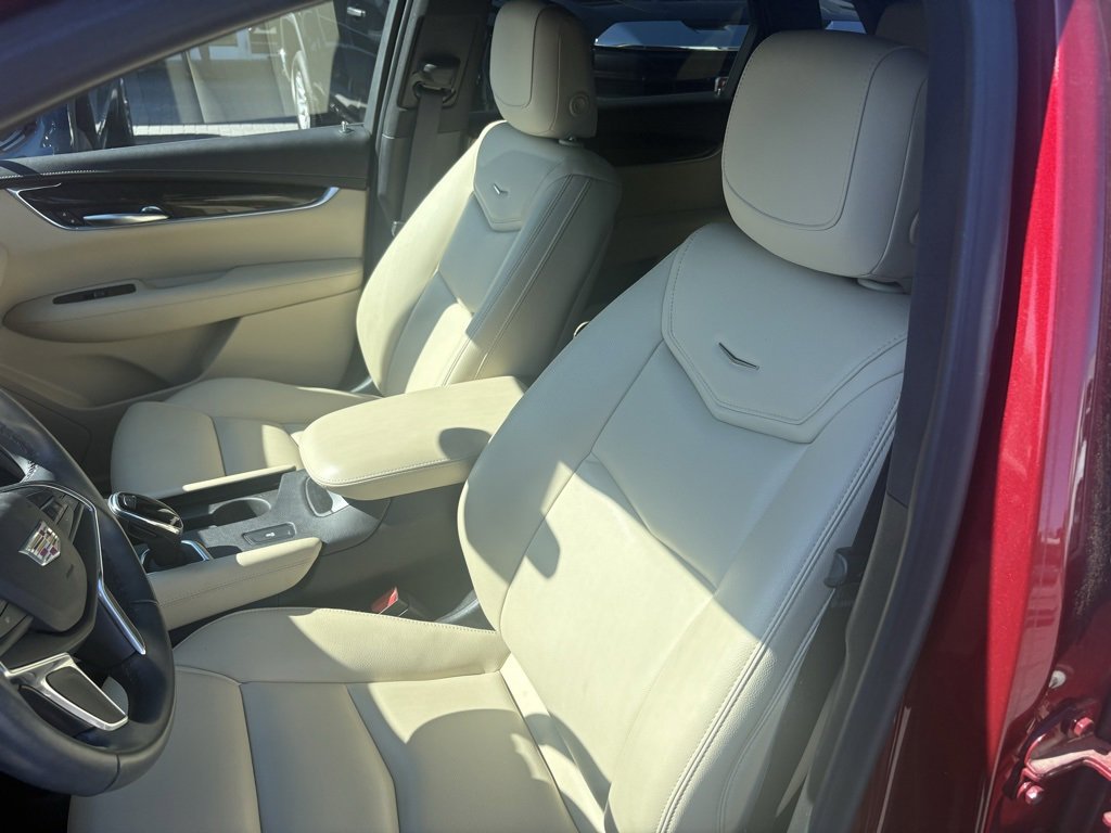2018 Cadillac XT5 Base photo 13